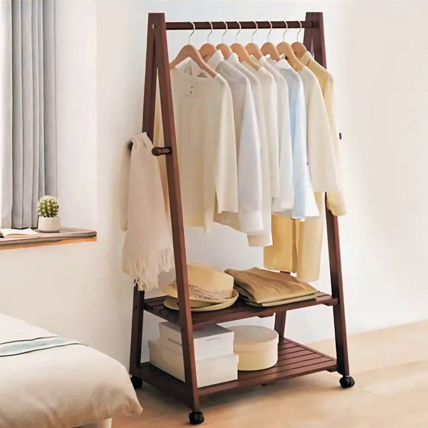 Exclusive Wooden Anla | Wooden Clothes Stand